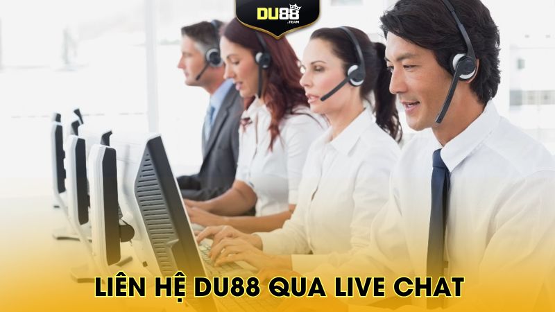 Liên lạc với cổng game qua kênh live chat nhanh và tiện lợi