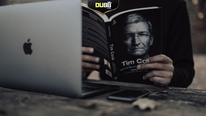 Tiểu sử và con đường học tập của CEO Phạm Hoàng